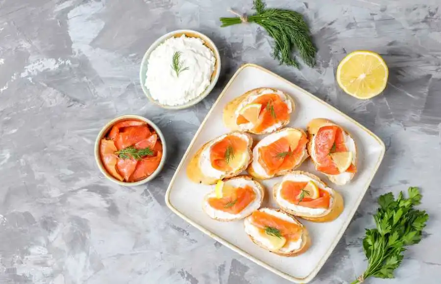 High Protein Breakfast 5 - Smoked Salmon and Cream Cheese Bagel